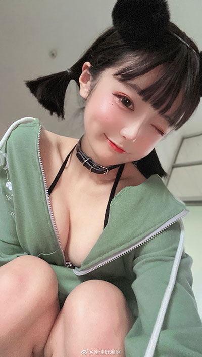 佳佳好难啊【44套】6视频 私人写真素材图包带视频快手抖音起号